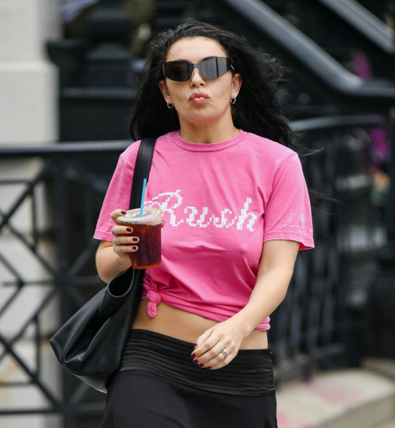 Charli XCX in Balenciaga Mono Cat 2.0 BB0257S